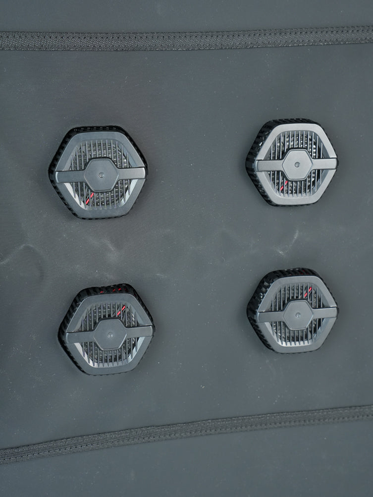 Temperature-controlled Pet camp bed